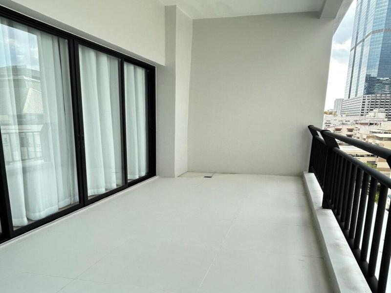 Sathorn 111 image