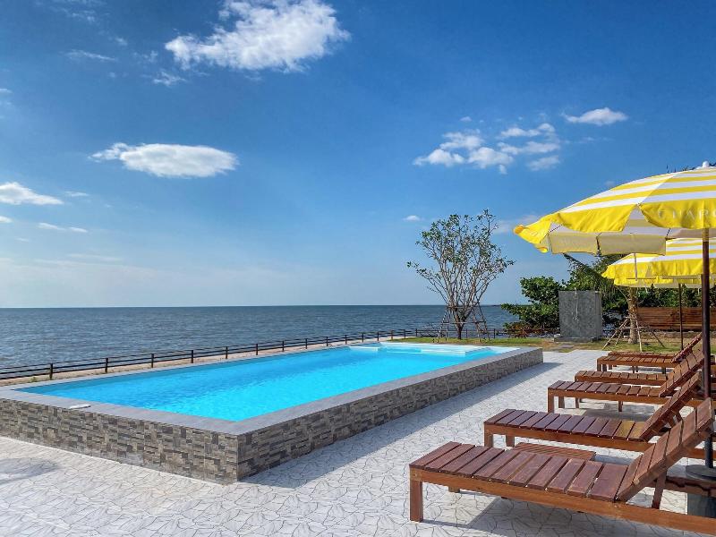 Charome Resort image