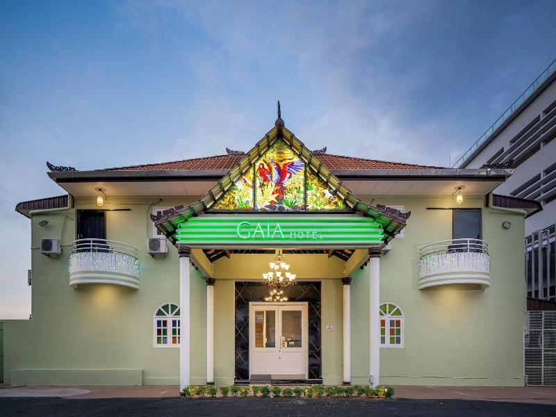 Gaia Hotel image