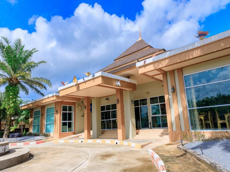 Saline Hot Spring Resort image