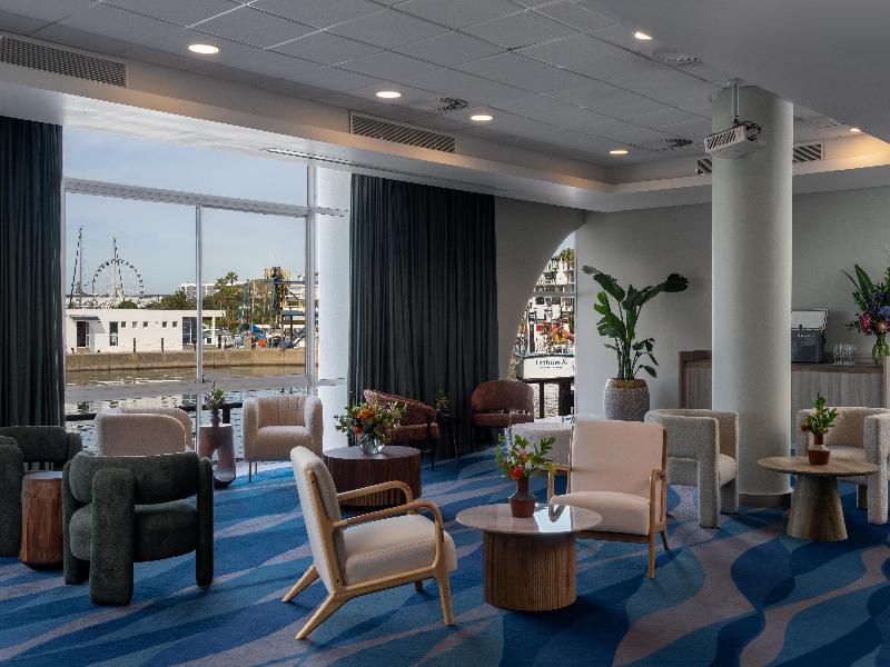 Radisson Blu Hotel Waterfront image