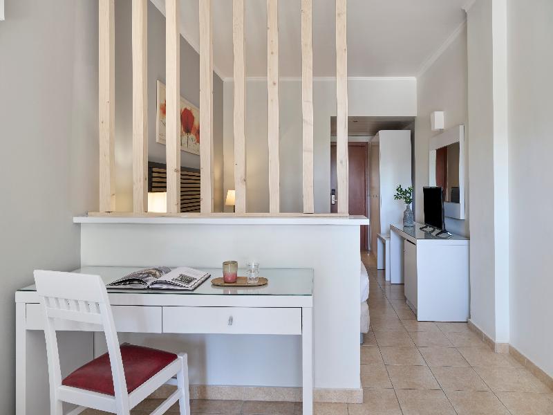Ariti Grand Hotel Corfu image