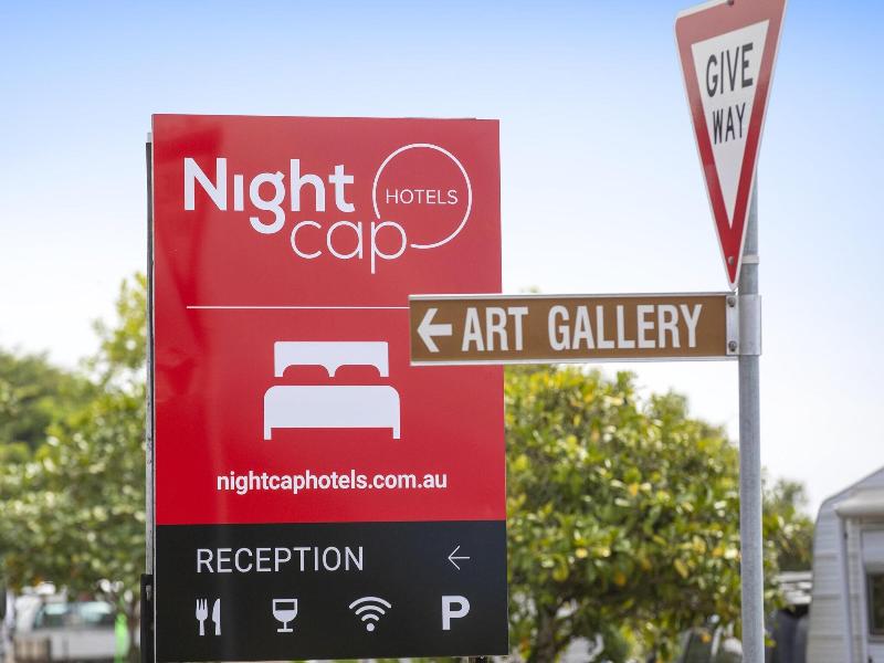 Nightcap At Marine Hotel