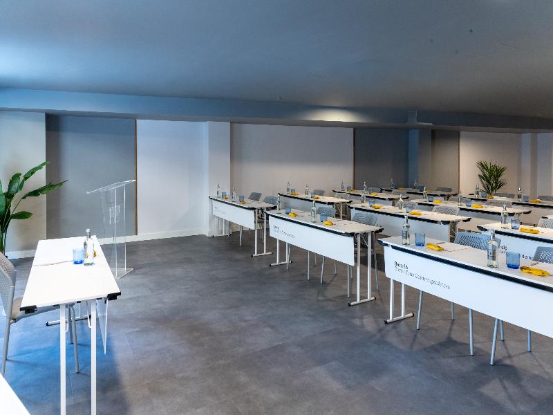 Barceló Santa Cruz Contemporáneo image