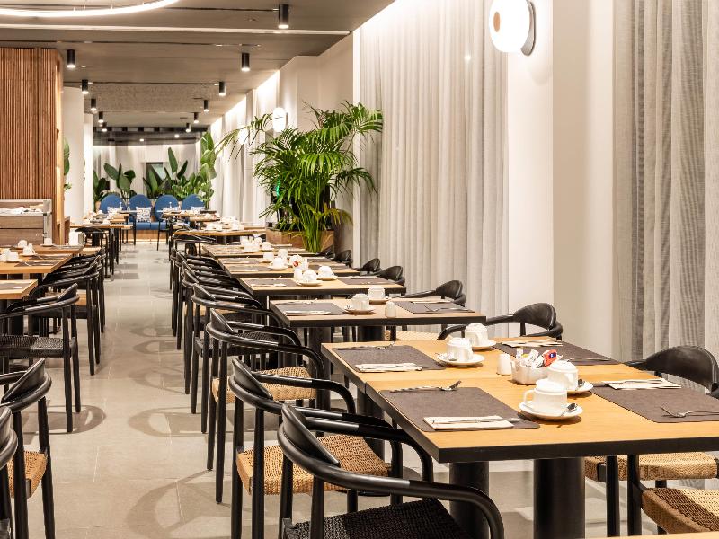 Barceló Santa Cruz Contemporáneo image