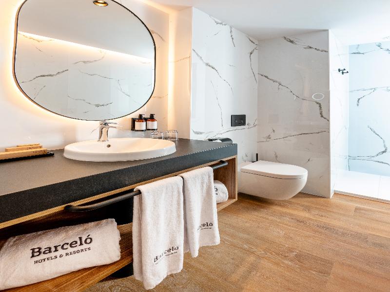 Barceló Santa Cruz Contemporáneo image