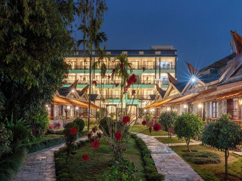 Lake View Resort image