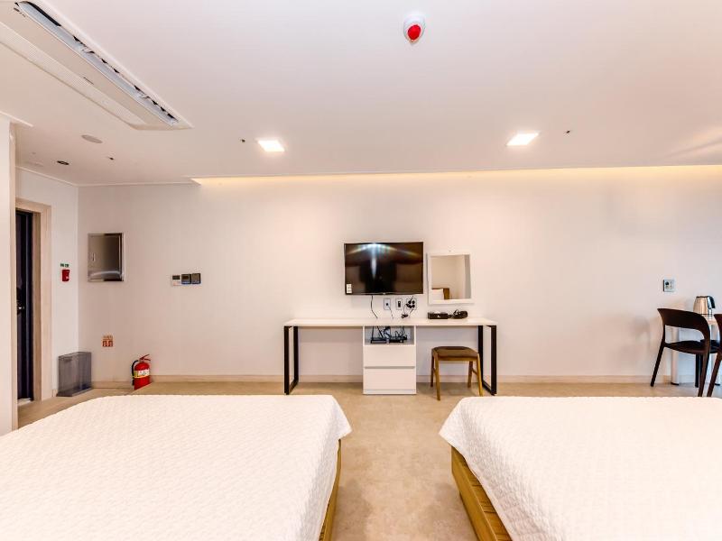Jeju Ive Resort image