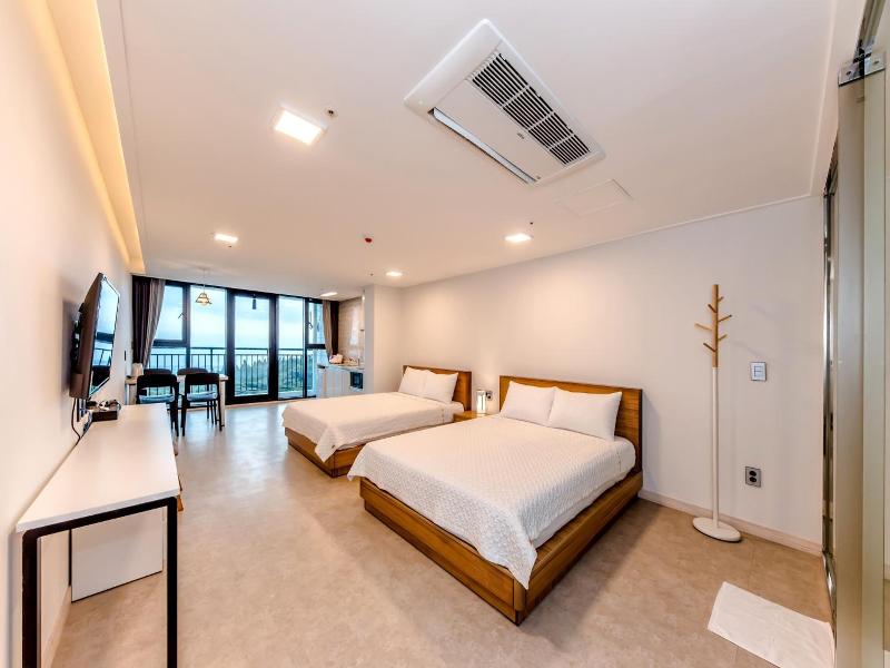 Jeju Ive Resort image