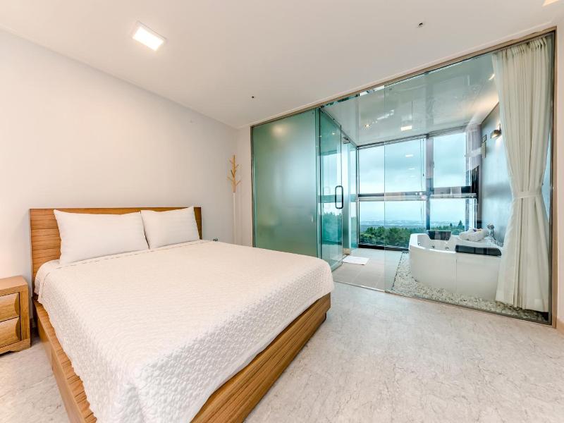 Jeju Ive Resort image