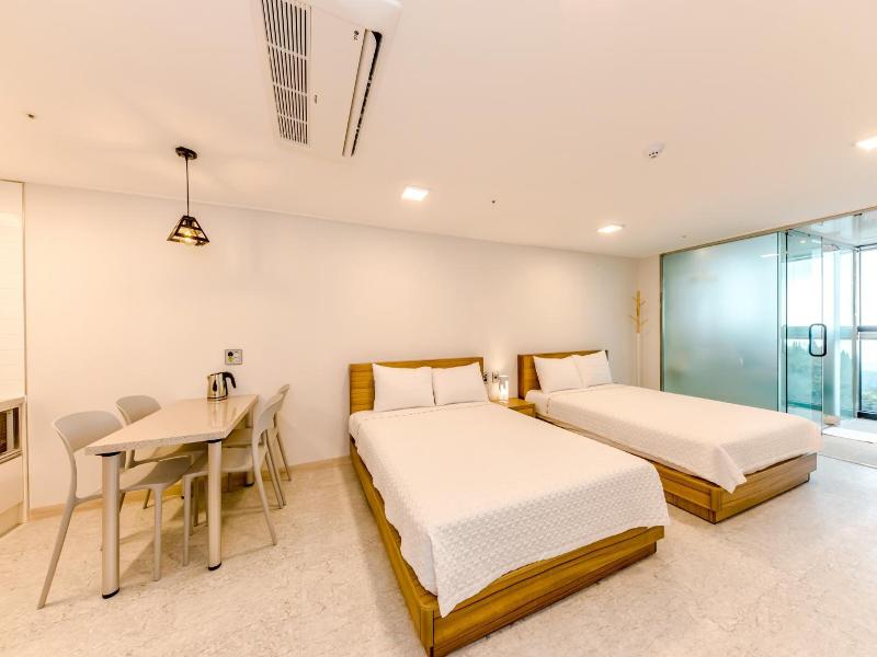 Jeju Ive Resort image