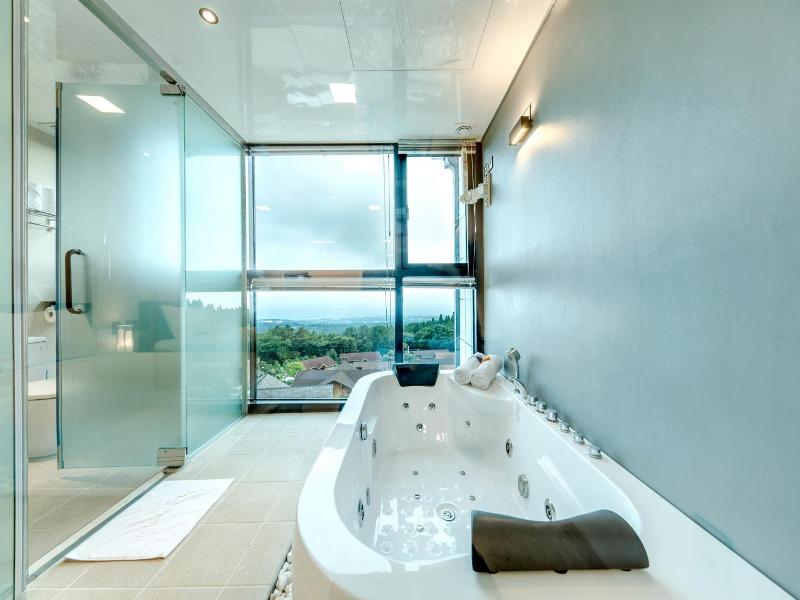 Jeju Ive Resort image