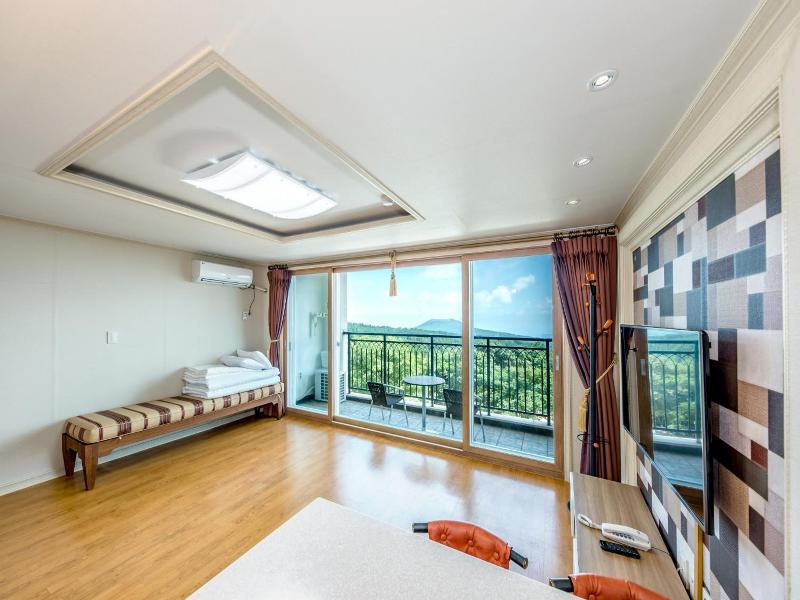 Jeju Ive Resort image