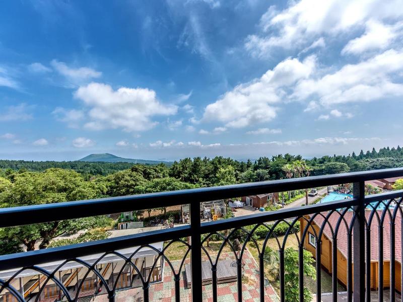 Jeju Ive Resort image