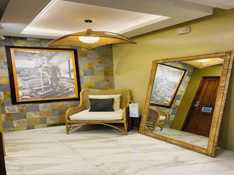 Hotel Herencia 625