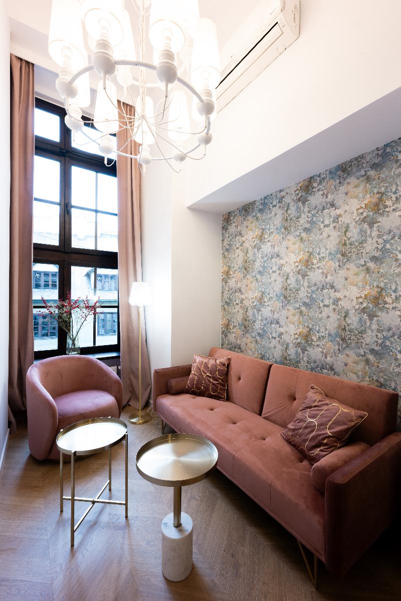 Bracka Main Square Apartments image
