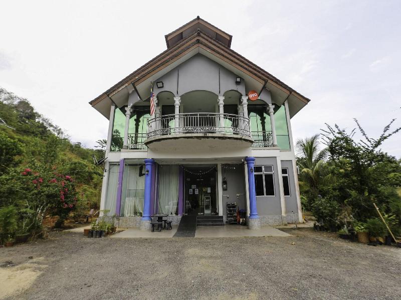 Oyo 89933 Nun Hotel