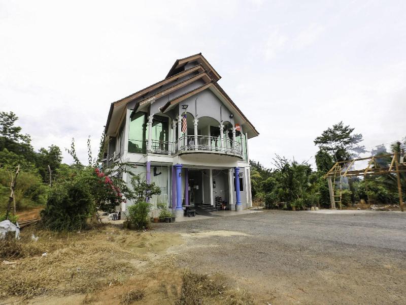Oyo 89933 Nun Hotel