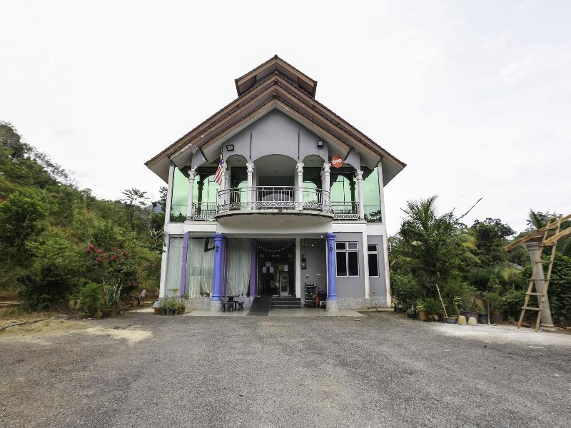 Oyo 89933 Nun Hotel