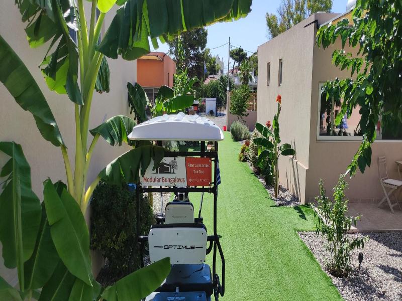 Modular Bungalows With Heated Pool Artemis Greece