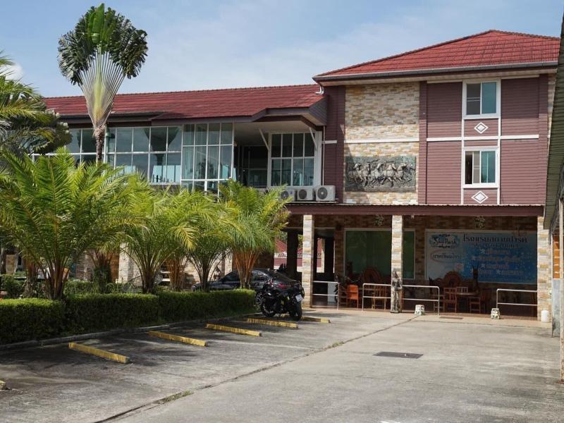 Tuscany Hotel By Skypark