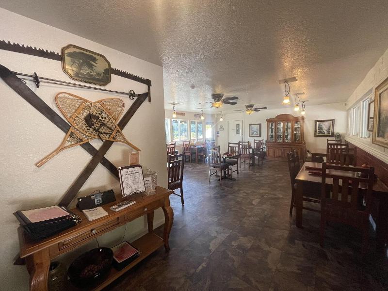 Sierra Woods Lodge image