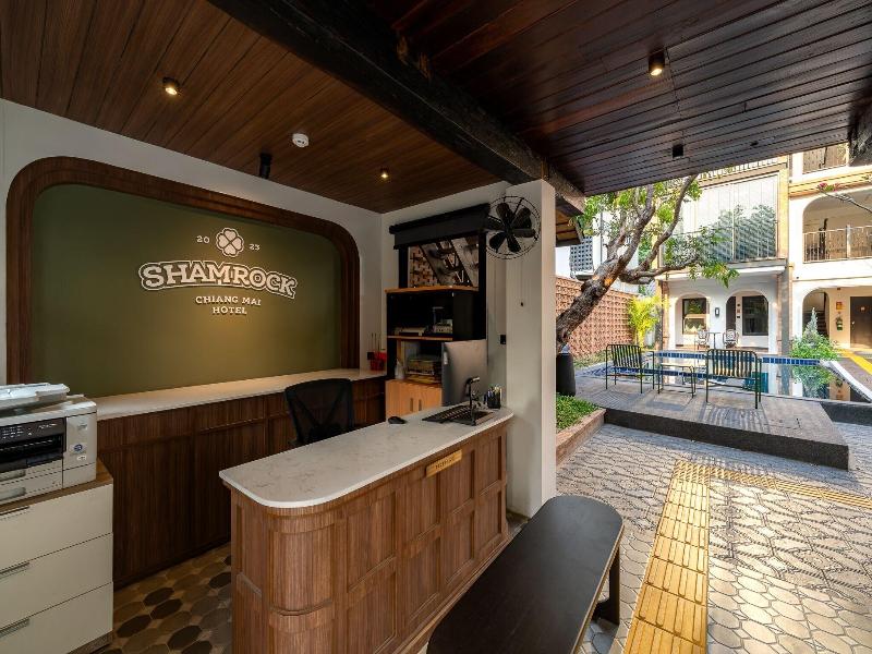 Shamrock Chiangmai Hotel image