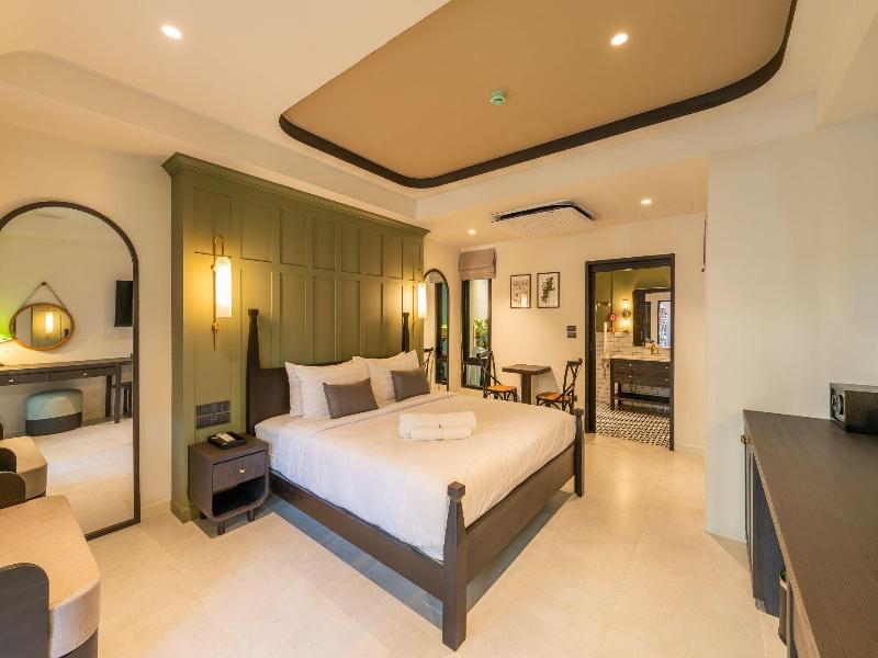 Shamrock Chiangmai Hotel image