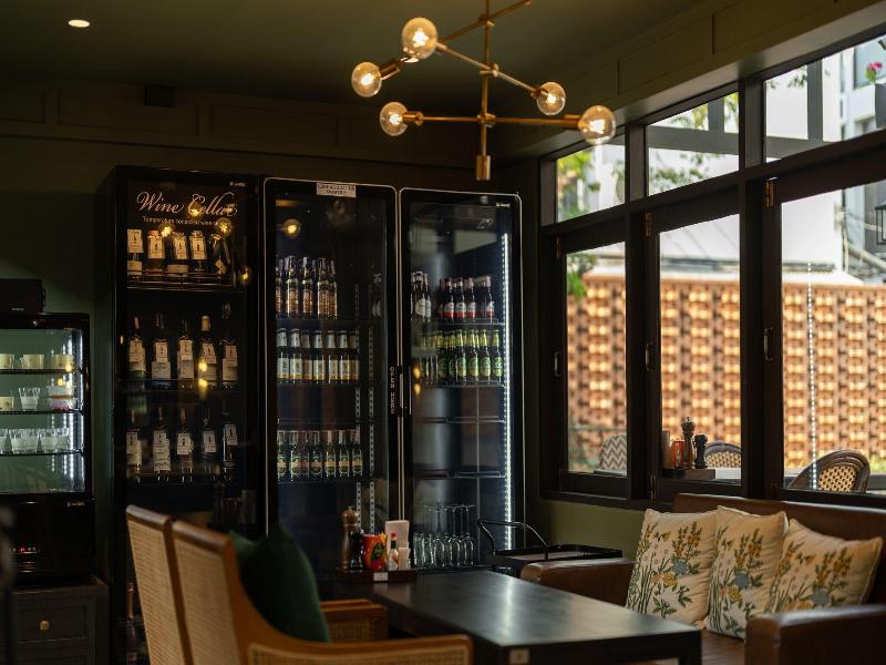 Shamrock Chiangmai Hotel image