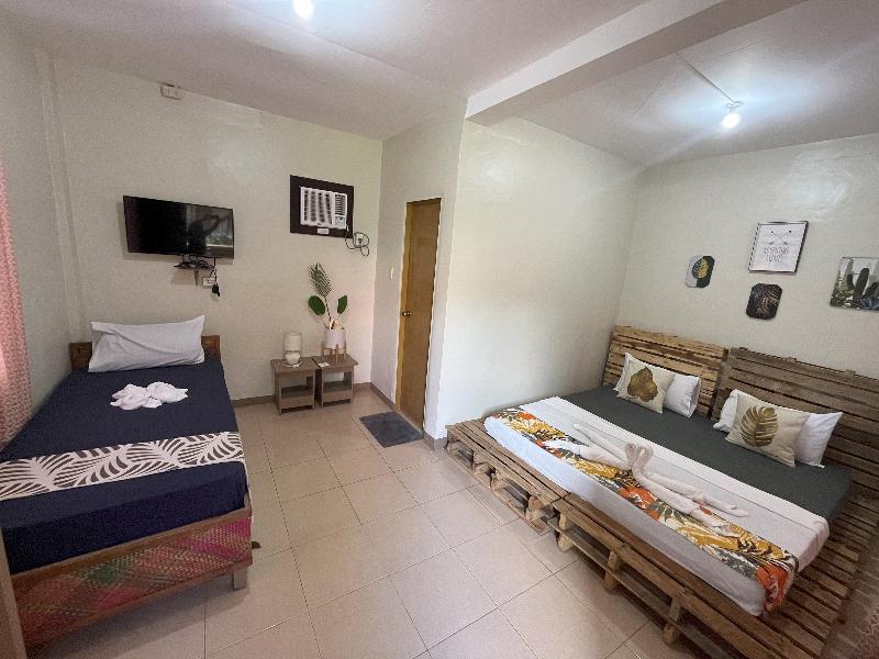 On Board Panglao Beach Hostel And Resort image