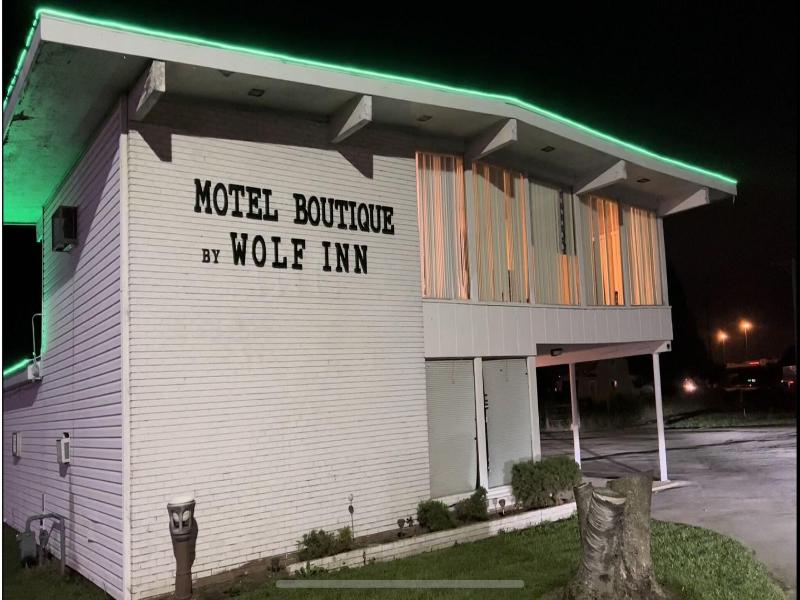 Motel Boutique By Wolf Inn image