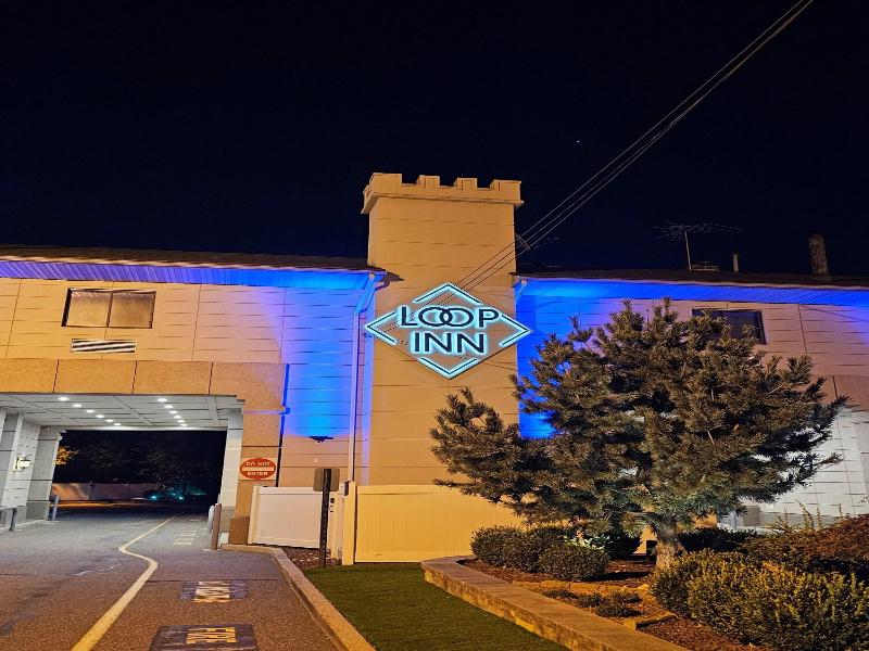 Loop Inn Motel image