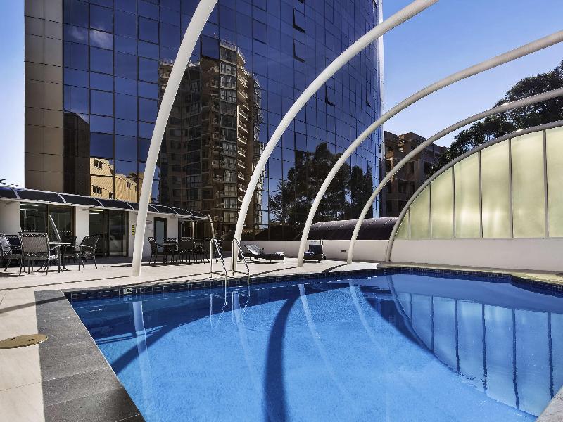 Novotel Sydney Parramatta image