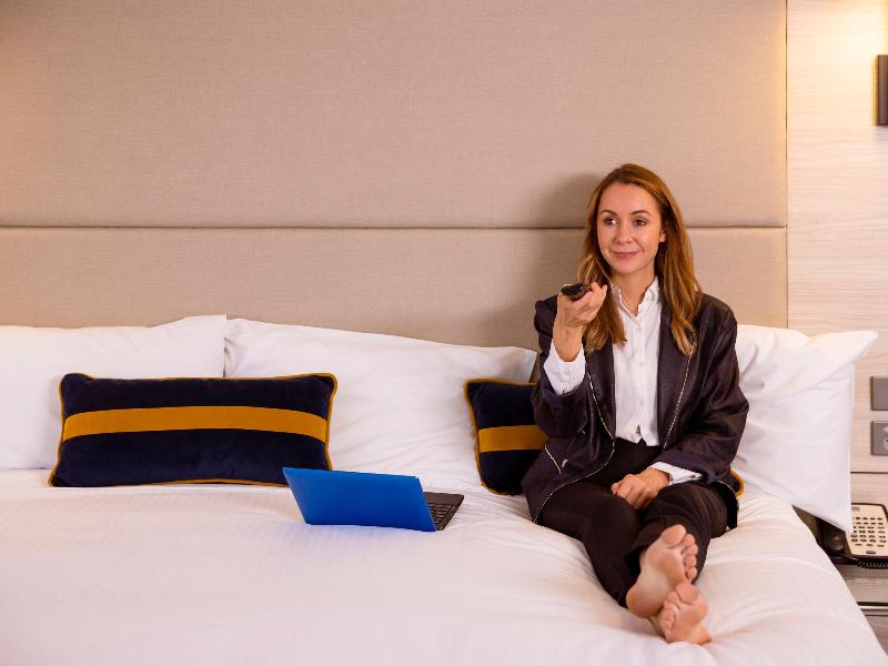 Novotel Sydney Parramatta image