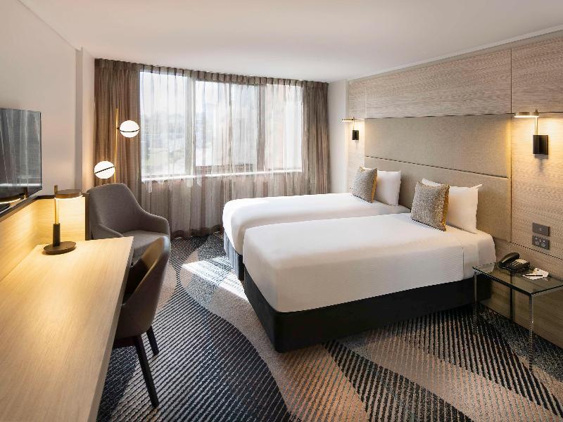 Novotel Sydney Parramatta image