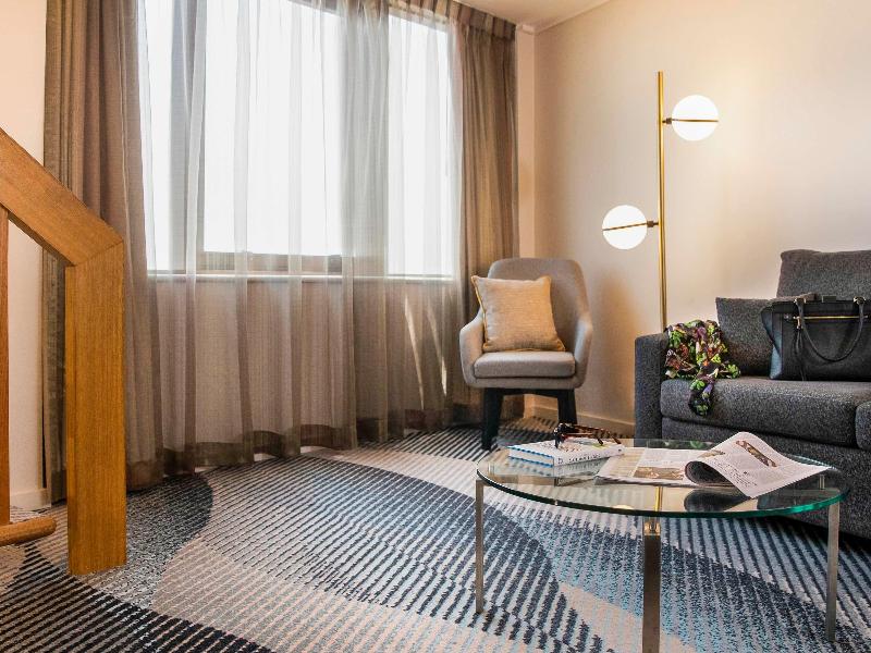 Novotel Sydney Parramatta image