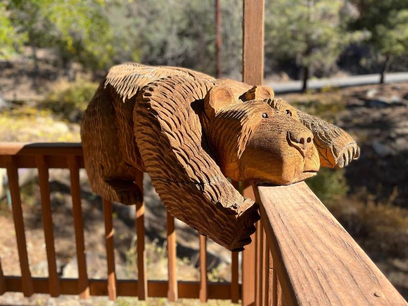 Whispering Pines Lodge