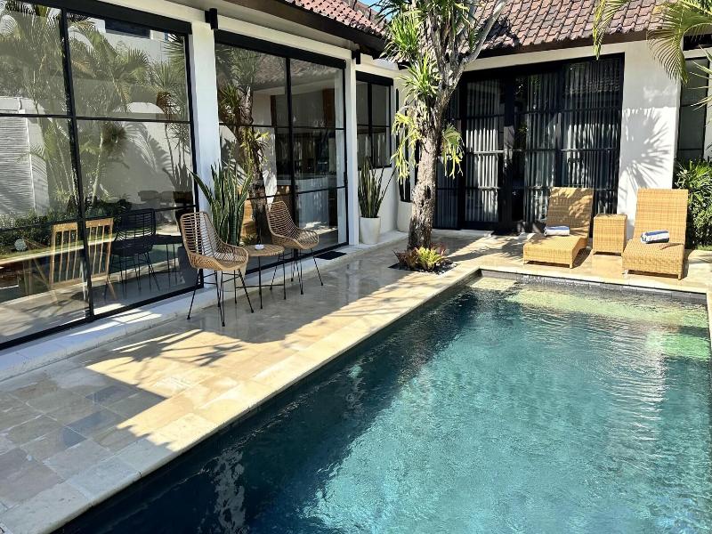 The Kons Villa Bali Seminyak image