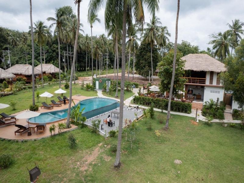 Coco Canopy Boutique Resort image