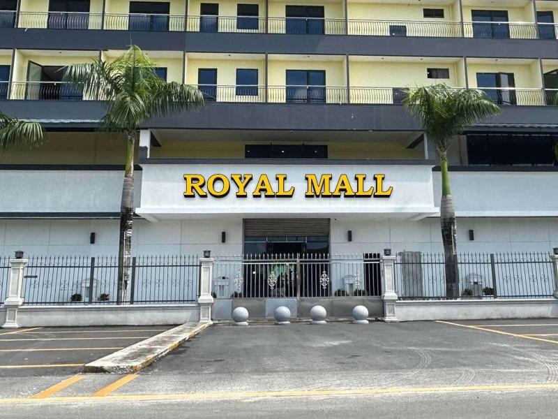 Royal International Hotel image