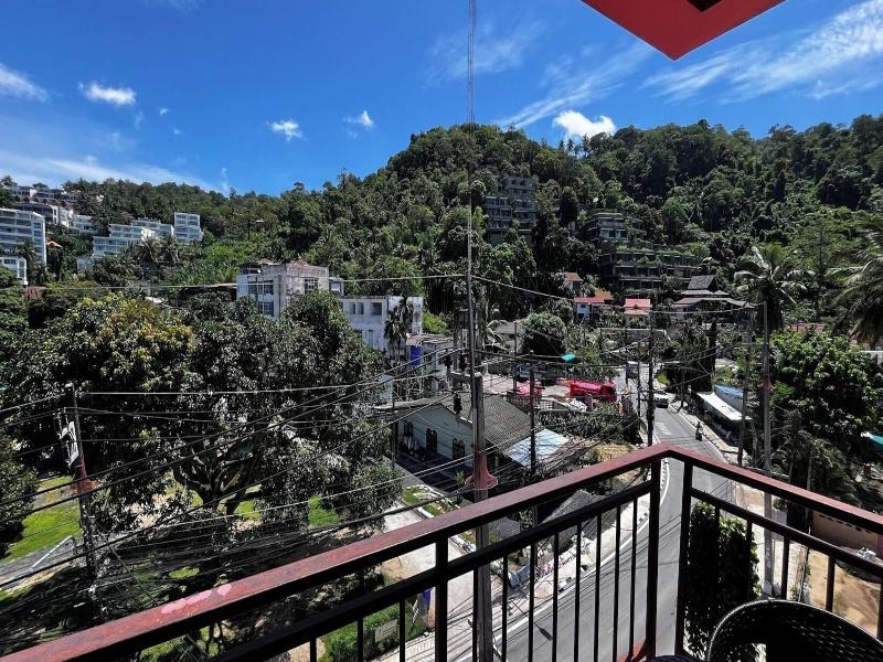 Coco Mountain View image
