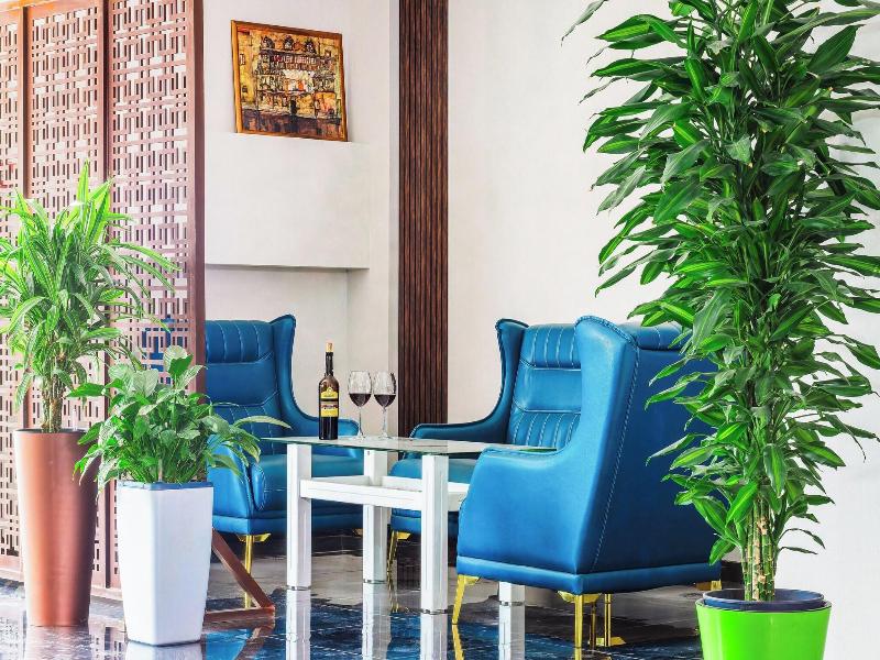 Rich Park Hotel image