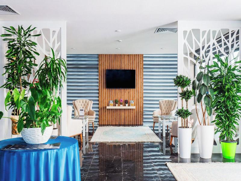 Rich Park Hotel image
