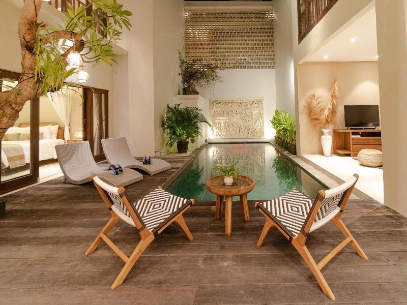 Larose Villas And Boutique Camp image