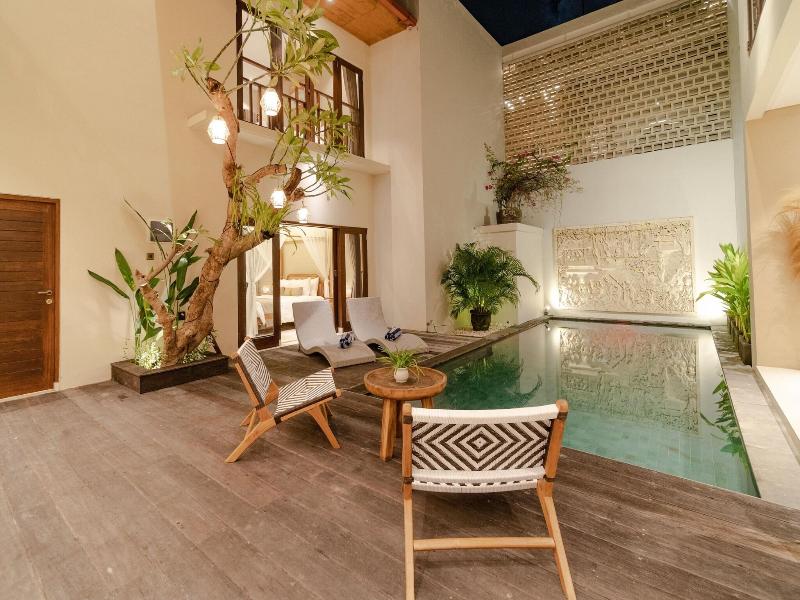 Larose Villas And Boutique Camp image