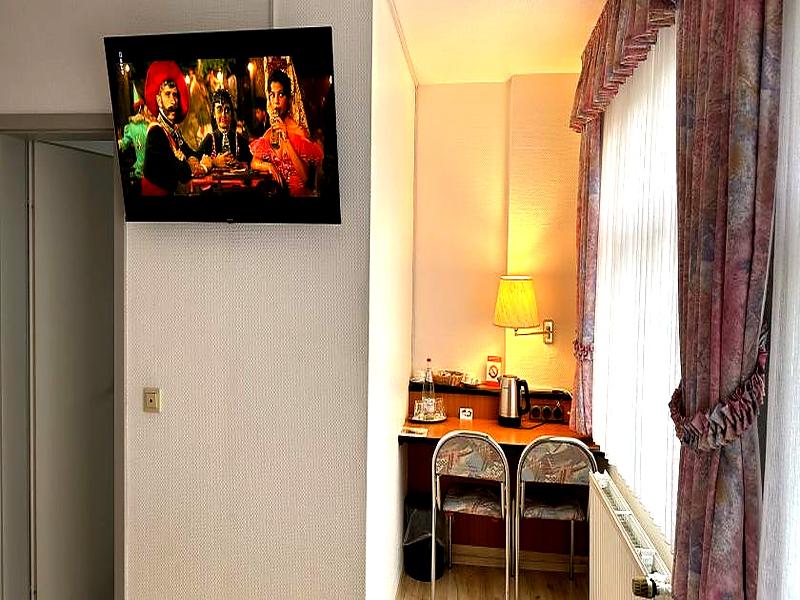 Hotel Zur Post Dabringhausen image