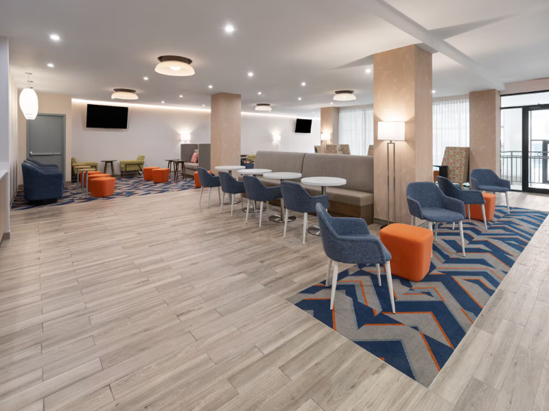 La Quinta Inn & Suites By Wyndham Jamaica NYC/JFK — view