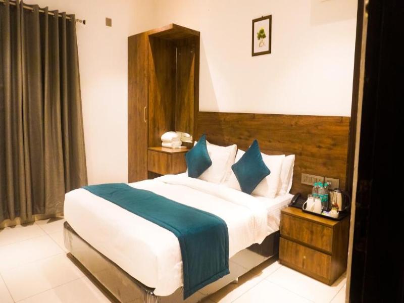 Kings Club Bangalore image