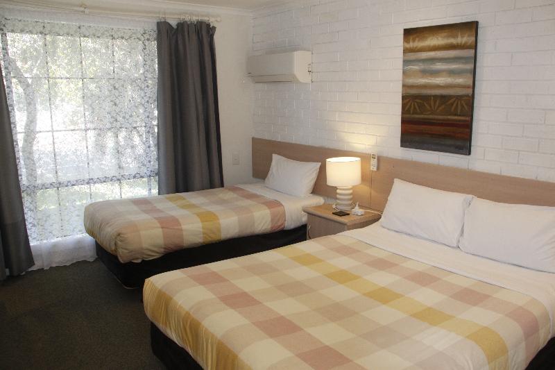 Bristol Hill Motor Inn image