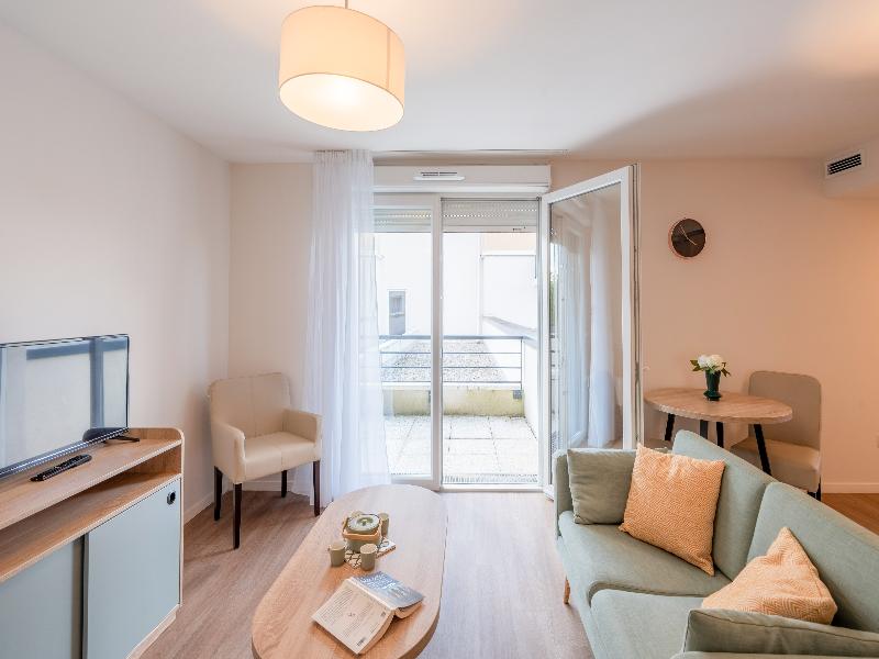 Quality Aparthotel Moissy-cramayel image